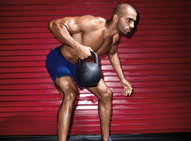 training with kettlebells for strength and muscle mass